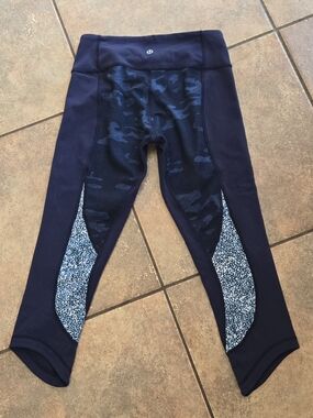 Lululemon Wunder Under Crop II Leggings Blue Camo Size 4